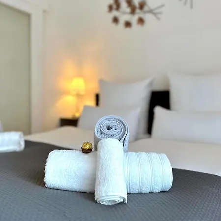 Boutique • Zentrum • Netflix • Parkplatz *