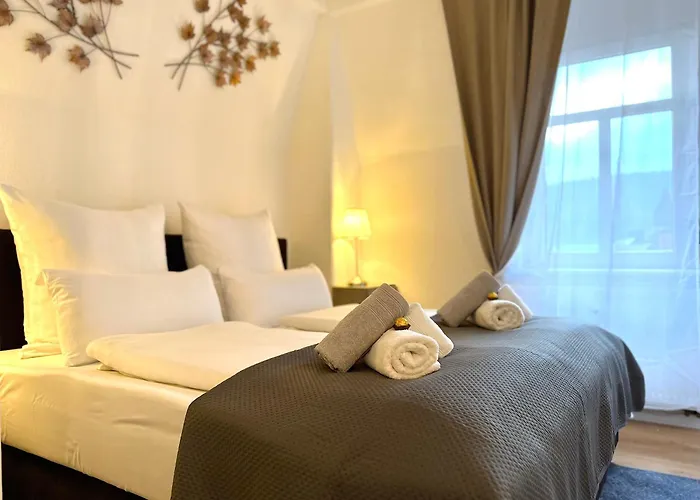 Boutique • Zentrum • Netflix • Parkplatz *