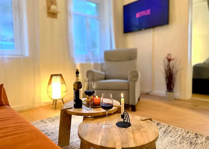 Boutique • Zentrum • Netflix • Parkplatz